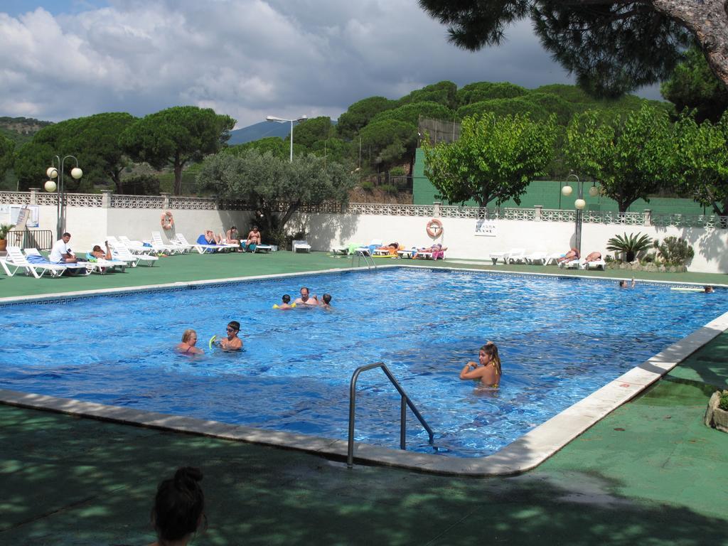 Camping Roca Grossa Calella Eksteriør bilde