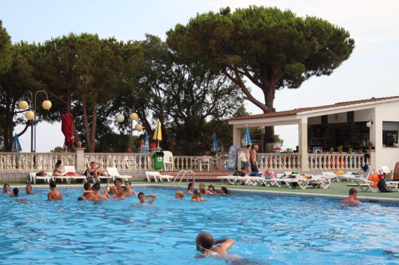Camping Roca Grossa Calella Eksteriør bilde