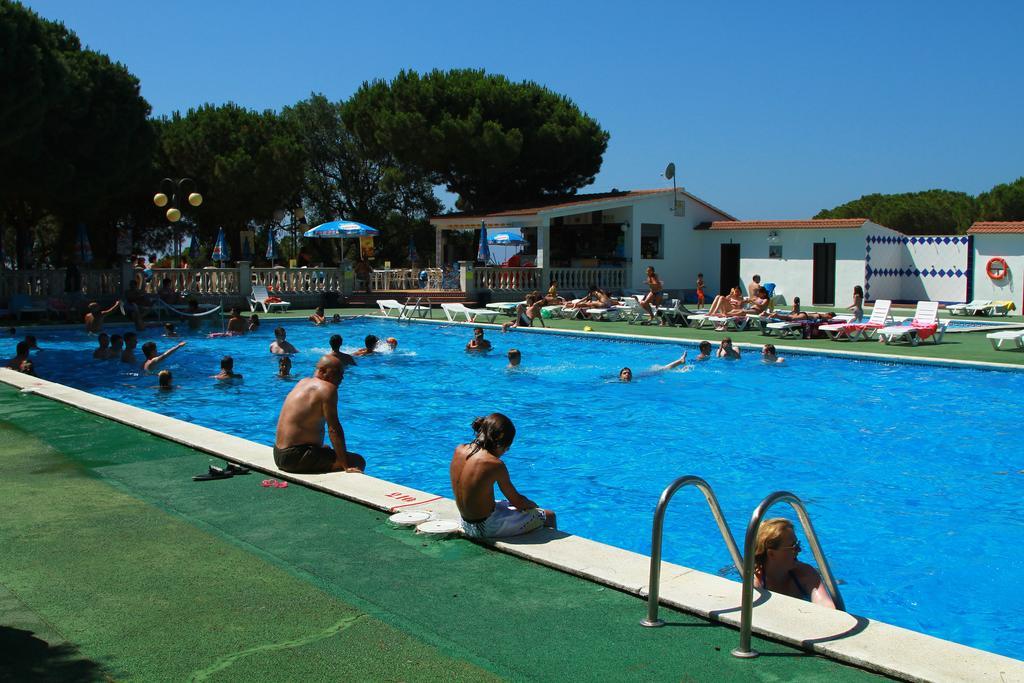 Camping Roca Grossa Calella Eksteriør bilde