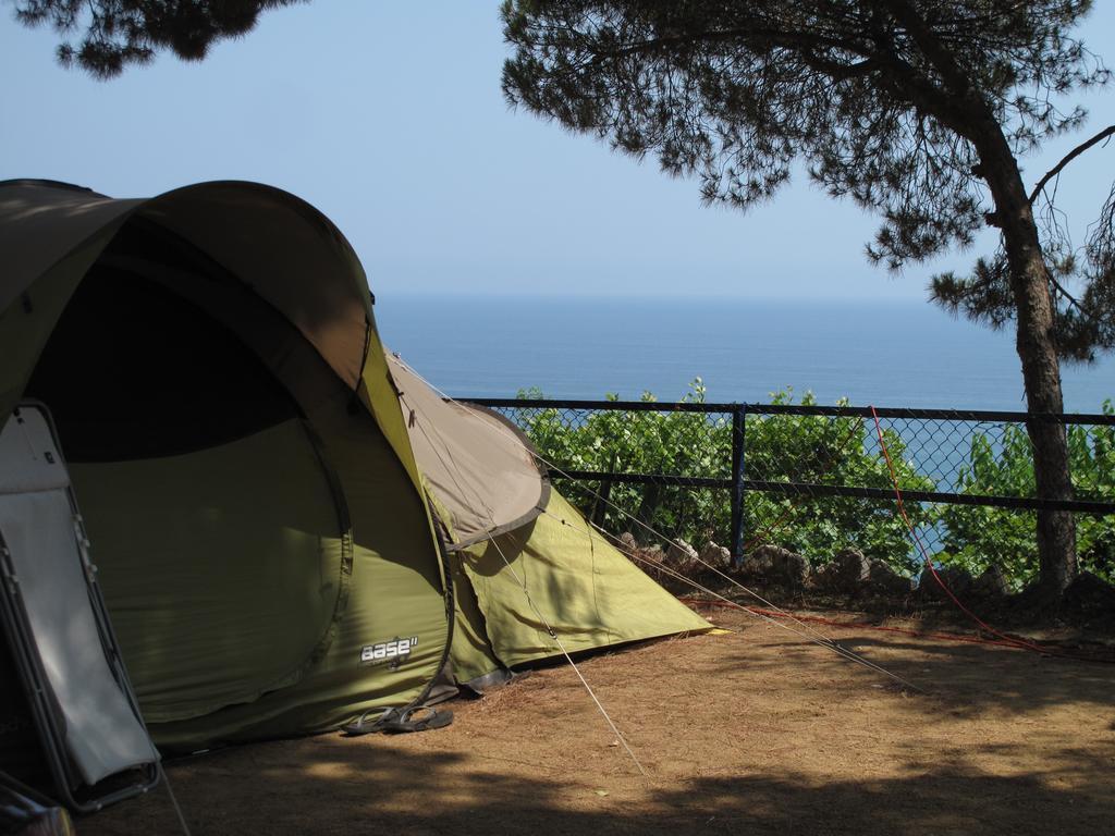 Camping Roca Grossa Calella Eksteriør bilde