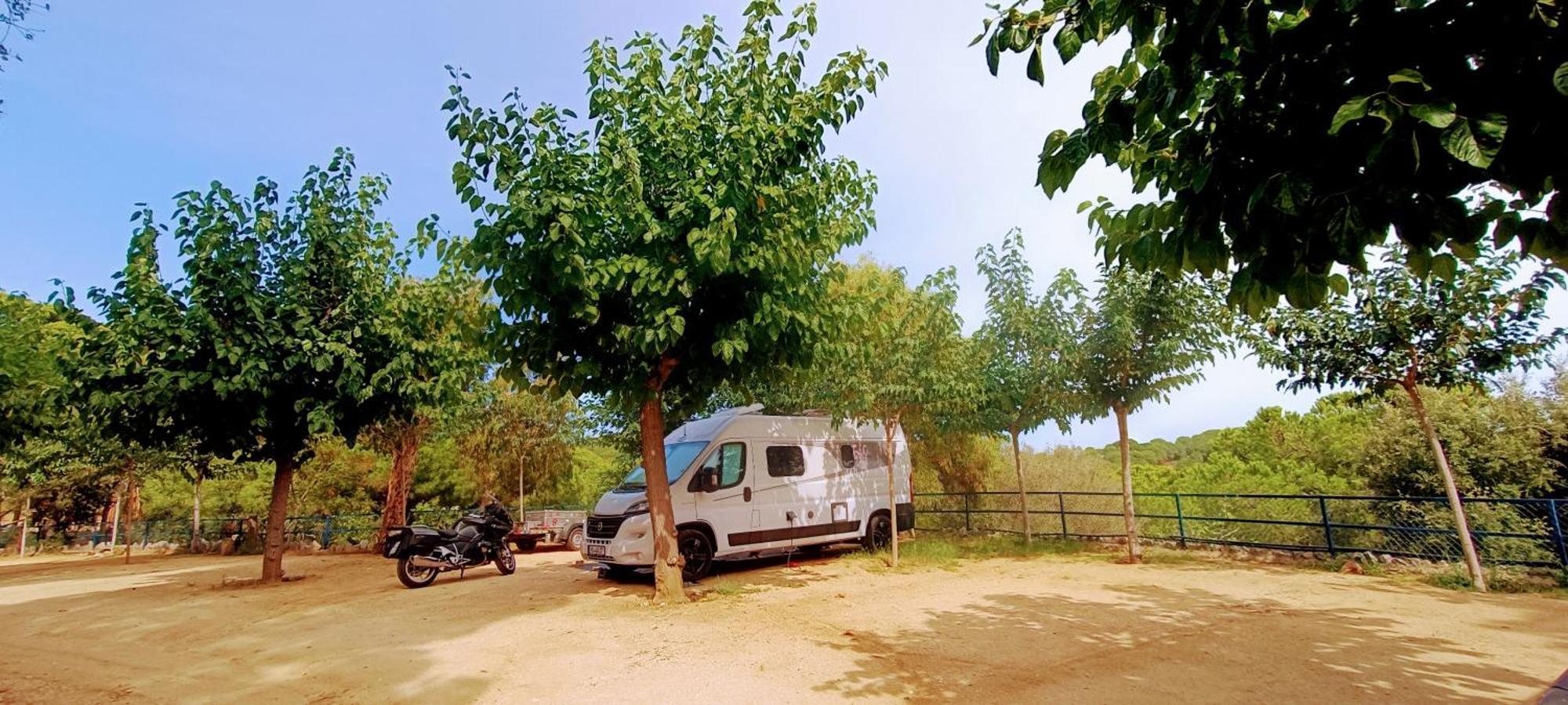 Camping Roca Grossa Calella Eksteriør bilde