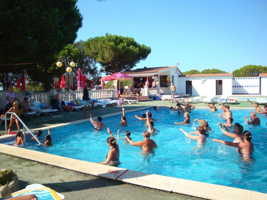 Camping Roca Grossa Calella Eksteriør bilde